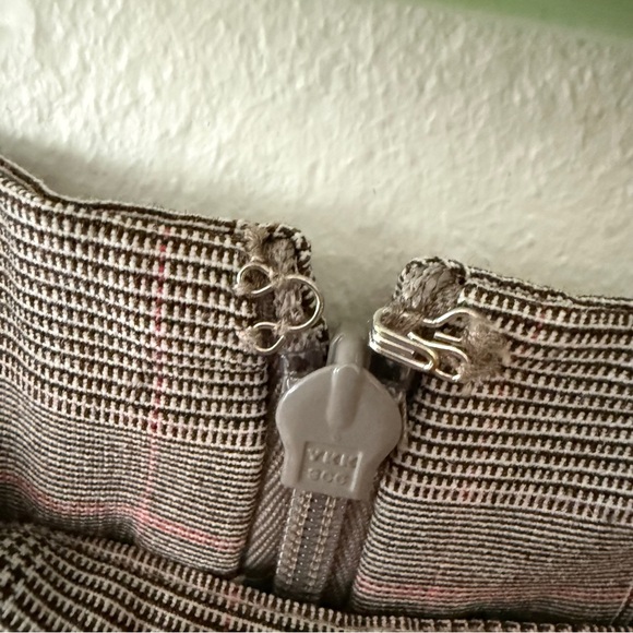 Sunday Best Gray Plaid Mini Skirt - Picture 6 of 9